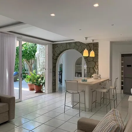 Villa Relax * איסקיה