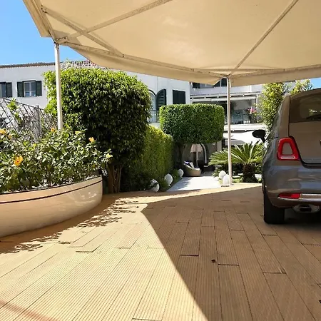 Villa Relax וילה איסקיה